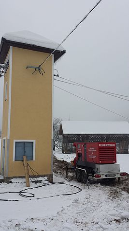 Stromversorgung für das Bergbauerndorf