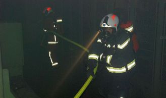 Vorschaubild: Brand einer Maschine im IZ in Wiener Neudorf
