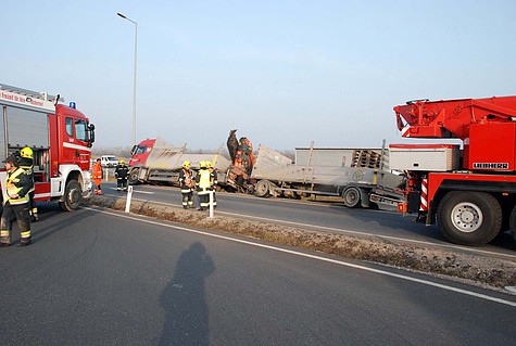 Bild 001 zum Bericht 1050