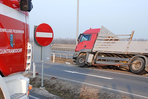 Bild 002 zum Bericht 1050