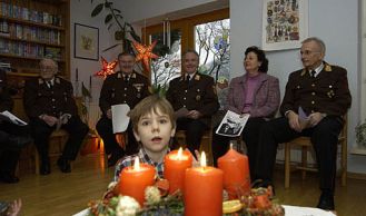Vorschaubild: Feuerwehren als Christkindl