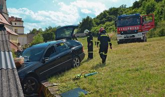 Vorschaubild: Kurioser Verkehrsunfall forderte die Einsatzkräfte