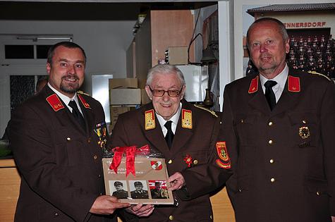 Bild 003 zum Bericht 1185
