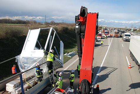 Bild 001 zum Bericht 1229