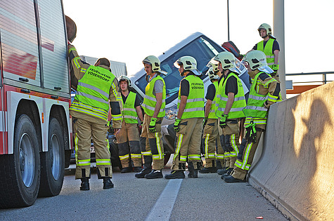 Bild 003 zum Bericht 1235