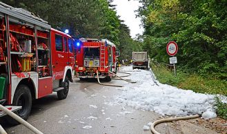 Vorschaubild: Vollbrand eines LKW in Gaaden