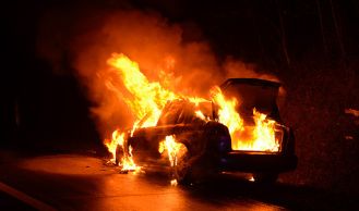 Vorschaubild: Fahrzeugbrand auf der Südautobahn