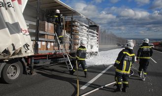 Vorschaubild: Lkw-Brand auf der A21