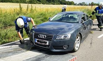 Vorschaubild: Spektakulärer Unfall auf der Weinstraße