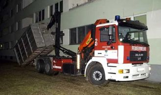 Vorschaubild: Einsatz am Limit: Tote in so genannter Sammlerwohnung