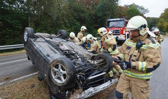 Vorschaubild: Verkehrsunfall auf Freilandstraße