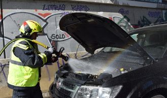 Vorschaubild: Brand in Motorraum