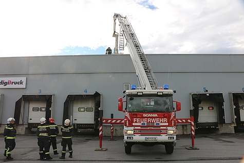Bild 011 zum Bericht 1611