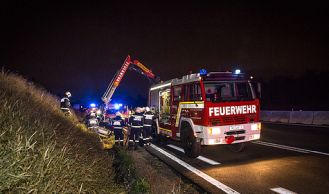 Vorschaubild: Person in Pkw eingeschlossen