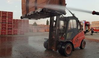 Vorschaubild: Brand bei Firma Wienerberger 