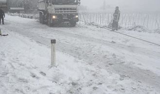 Vorschaubild: Lkw-Bergung und Totalsperre