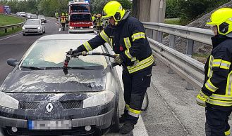 Vorschaubild: Fahrzeugbrand endet glimpflich