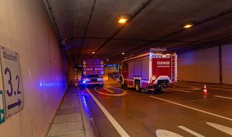 Vorschaubild: LKW-Bergung im Tunnel Vösendorf 