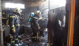 Vorschaubild: Vollbrand einer Schrebergartenhütte