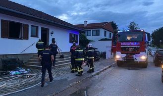 Vorschaubild: Zimmerbrand in Einfamilienhaus