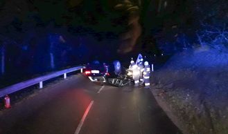 Vorschaubild: Pkw überschlug sich in S-Kurve