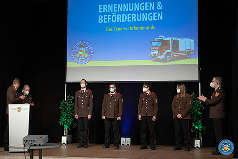 Bild 010 zum Bericht 2007