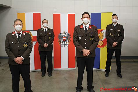 Bild 035 zum Bericht 2012
