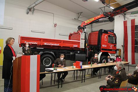 Bild 005 zum Bericht 2012