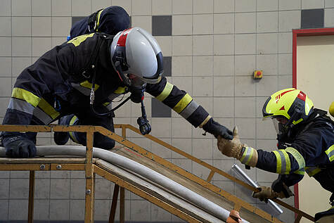 Bild 030 zum Bericht 2032