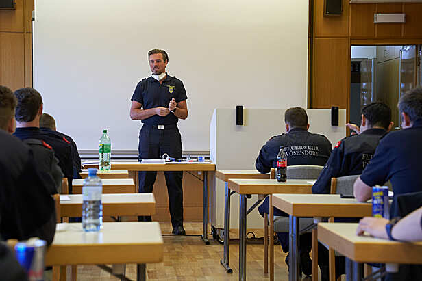 Bild 016 zum Bericht 2043