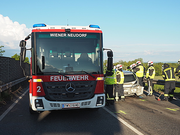 Bild 006 zum Bericht 2048
