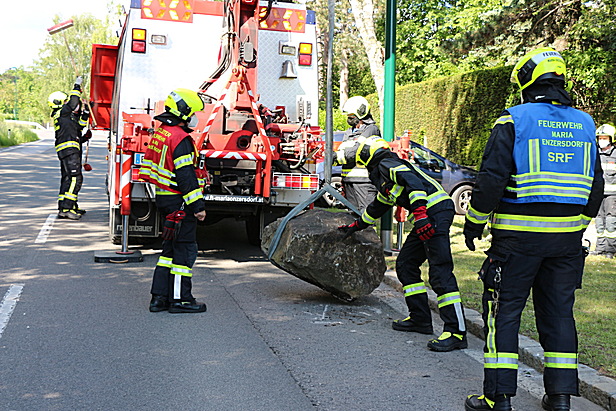 Bild 004 zum Bericht 2049