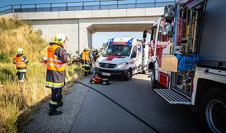 Vorschaubild: Schwerer Verkehrsunfall mit Pkw