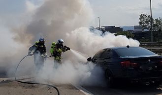 Vorschaubild: Fahrzeugbrand auf der A2