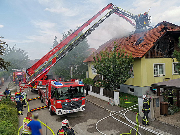 Bild 021 zum Bericht 2103