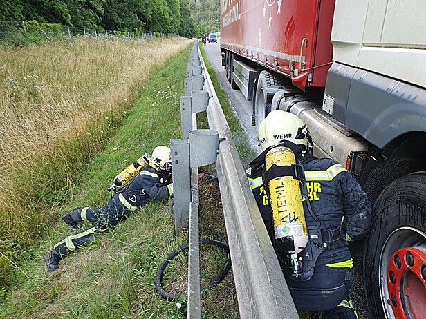 Bild 002 zum Bericht 2104
