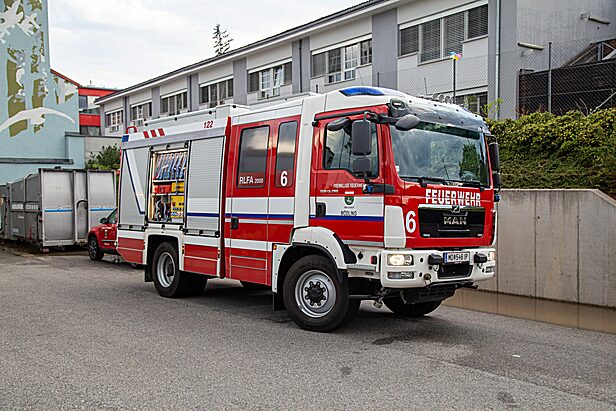 Bild 007 zum Bericht 2106
