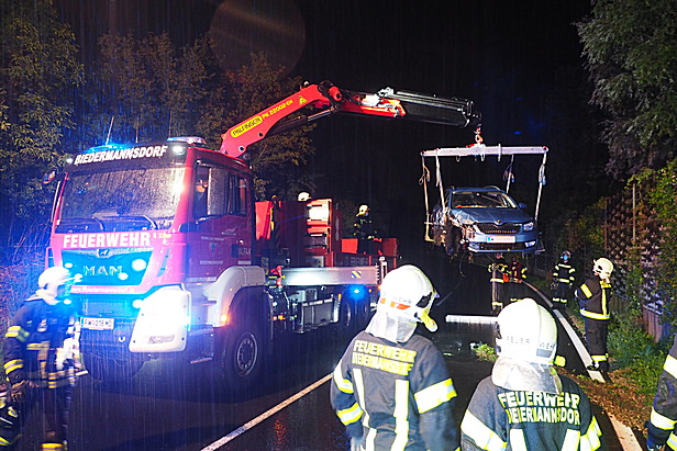 Bild 001 zum Bericht 2115