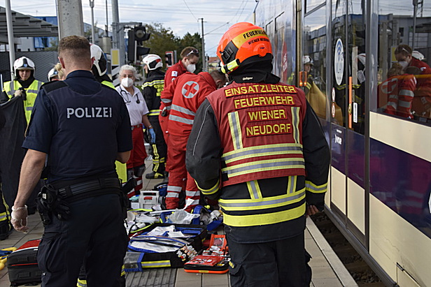 Bild 001 zum Bericht 2120