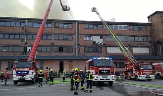 Vorschaubild: Brand in Gewerbebetrieb Traiskirchen 
