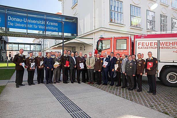 Bild 002 zum Bericht 2165