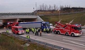 Vorschaubild: S1 nach Lkw-Unfall stundenlang blockiert