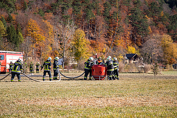 Befüllen von Löschwasserbehältern