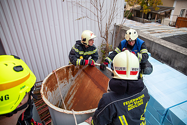 Bild 010 zum Bericht 2182