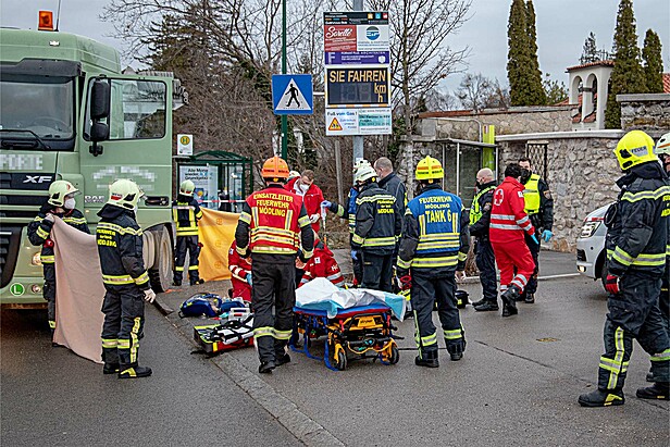 Bild 006 zum Bericht 2200
