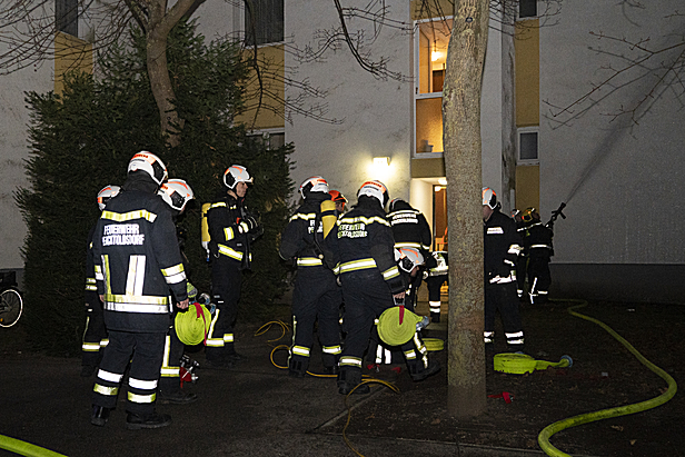 Bild 001 zum Bericht 2203