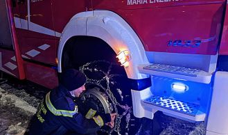 Vorschaubild: Zahlreiche Fahrzeugbergungen nach Schneefall