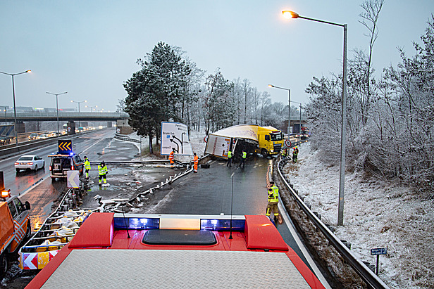 Bild 011 zum Bericht 2223