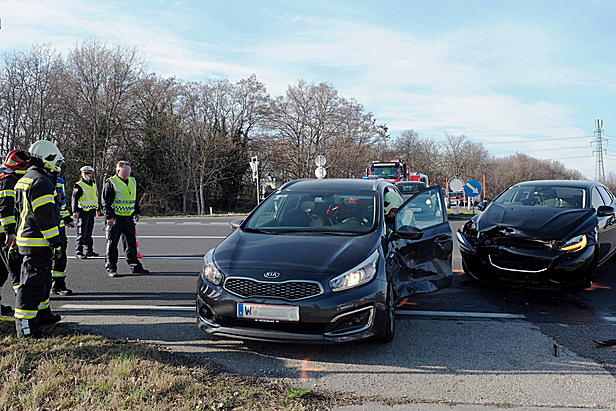 Bild 002 zum Bericht 2242