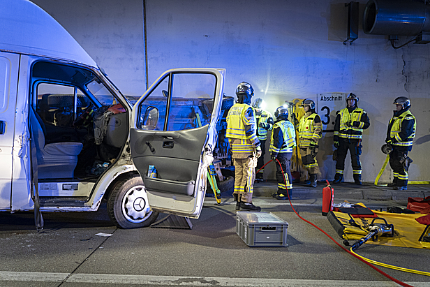 Bild 010 zum Bericht 2290
